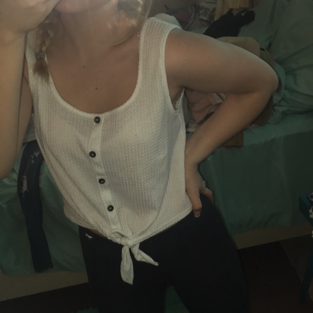 White tank